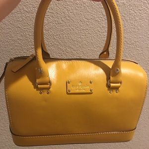 Brand new authentic Kate Spade purse.